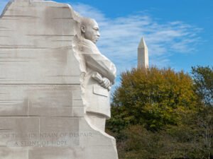 Washington DC Monuments Tour: Best Way to See DC mlk monument in washington dc